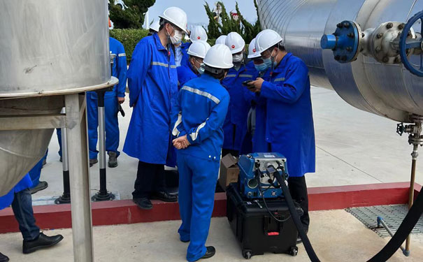 PF-300便攜式甲烷、總烴和非甲烷總烴分析儀現(xiàn)場測試